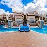 Yucca Park Duplex * أذيخي