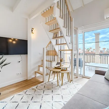 Yucca Park Duplex דירה *