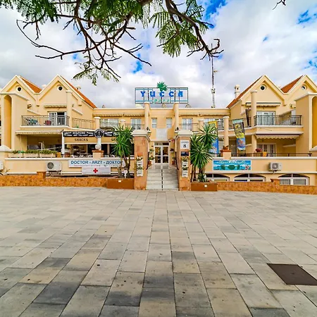 Yucca Park Duplex * 아데제